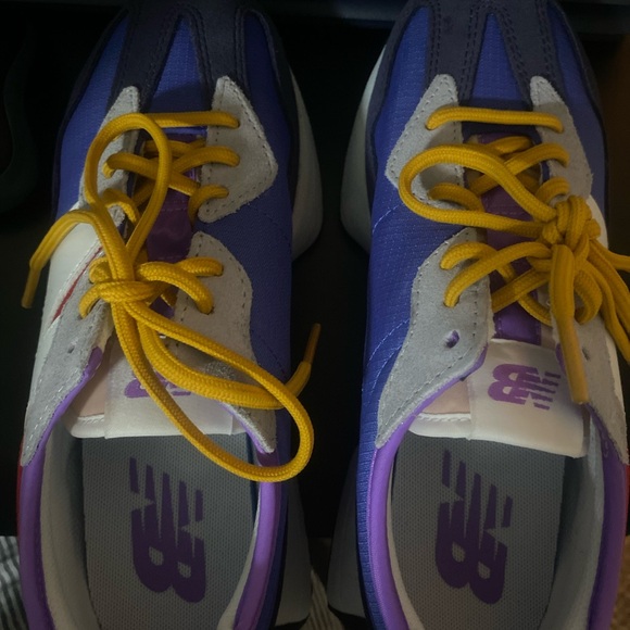 New Balance Women’s Red, Blue, and White Sneakers - Picture 5 of 5